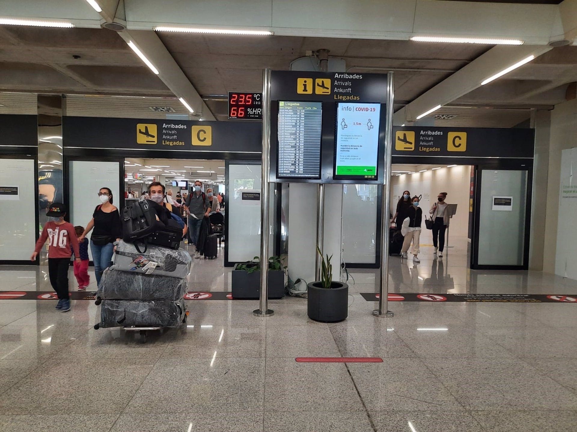 Alemania impone desde este martes cuarentena a los viajeros de España que no estén vacunados
