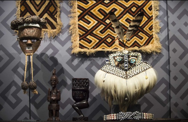 Doctor en el Congo: el Museo de Etnología muestra la fascinación de Mariano Carsí por África