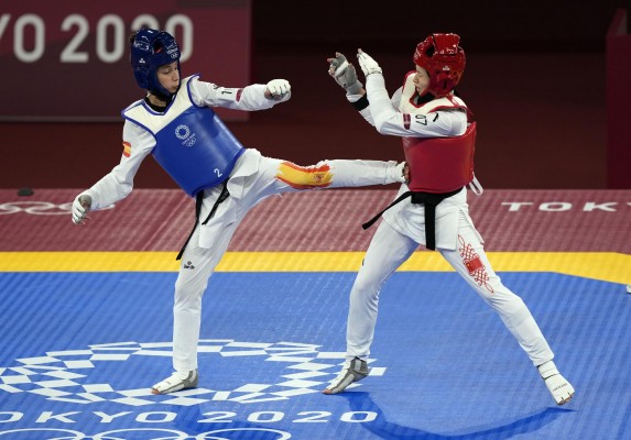 Adriana Cerezo irrumpe en la final olímpica y asegura la primera medalla para España