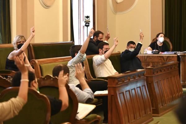 El PSPV, Compromís y Podem marcarán territorio en el debate para aprobar el presupuesto municipal