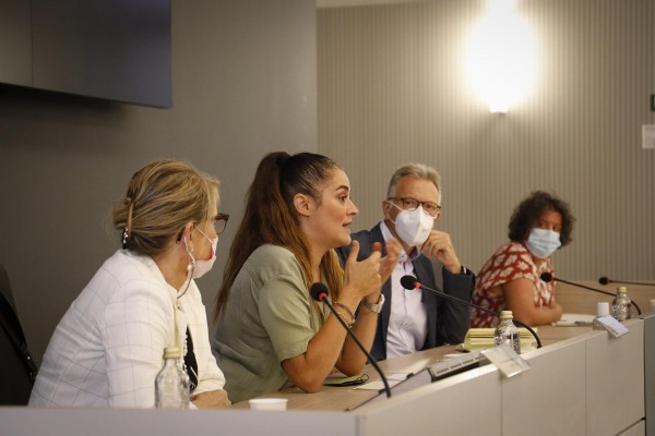 El sector agrícola valenciano apuesta por declarar los cítricos como producto sensible en la UE 