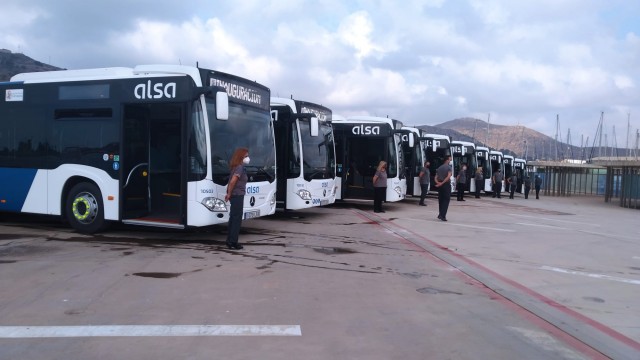 Los autobuses urbanos híbridos irrumpen en las calles de Cartagena tras invertir 3 millones de euros