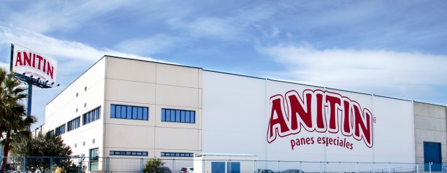 Anitin invierte 11 millones en una nueva planta que duplicará su producción de pan tostado