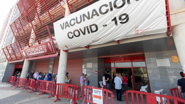 La covid se ralentiza pero sigue asustando: 429 contagios en un día sin fallecidos
