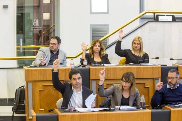 La auditoría al PSPV: ingresó 33.000 euros, pero no le avalan ni gastos jurídicos ni de formación