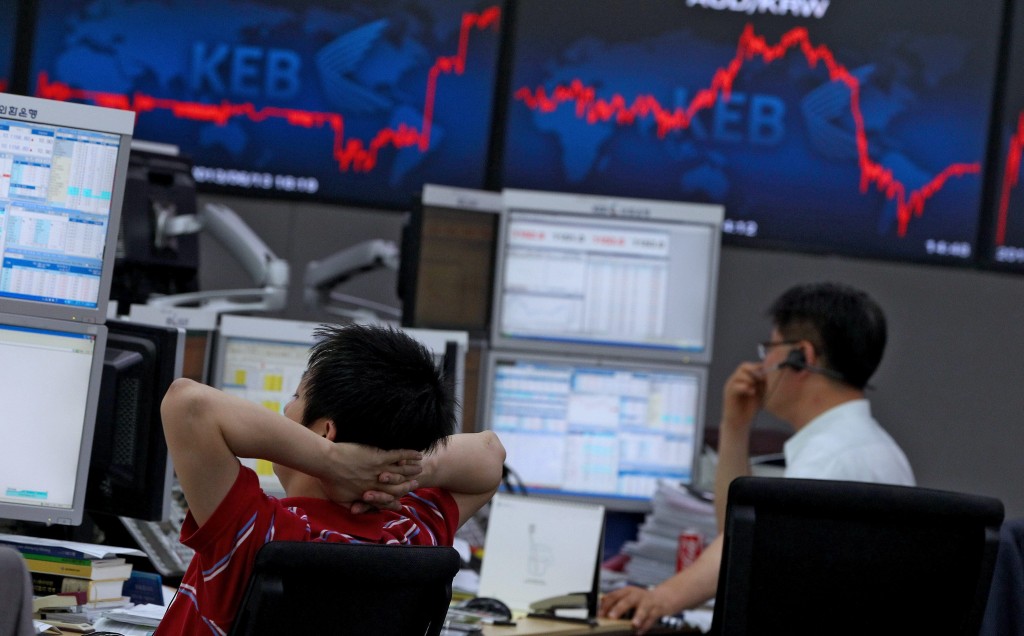 La banca acreedora de Abengoa no logra arrastrar al Ibex 35 en su caída