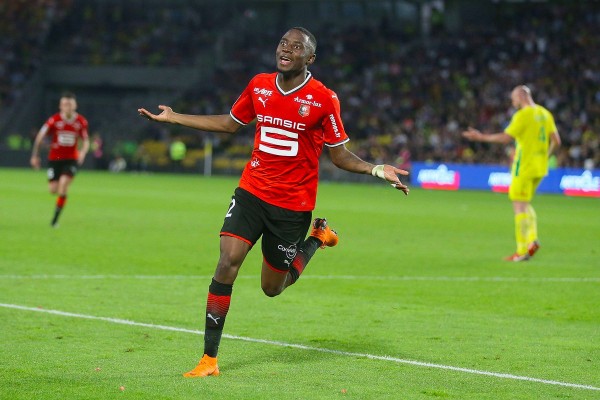 L'Equipe: El Valencia avanza por James Léa Siliki
