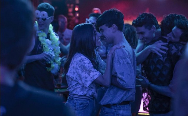 'El Cover': Canciones y máscaras en Benidorm

