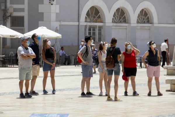 La Justicia ampara la limitación de las reuniones a 10 personas en la Región ante el descontrol de la quinta ola 