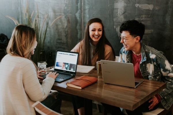 Ser millenial ya no mola: la generación más 