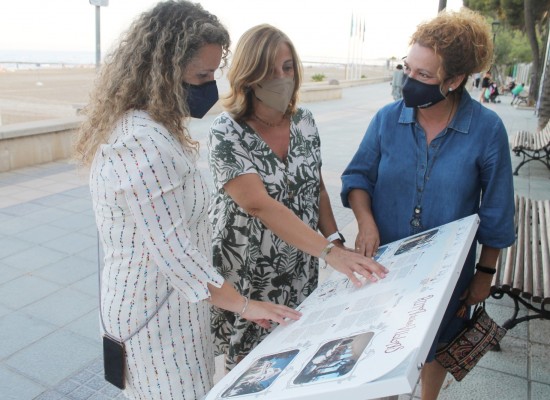 Benicàssim renueva los paneles de la Ruta de las Villas
