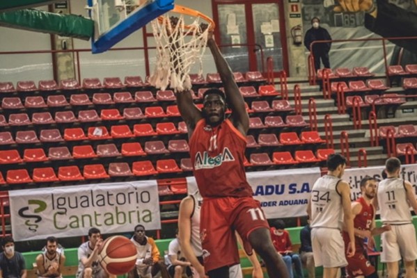 El HLA Alicante refuerza su juego interior con el pívot Walter Cabral
