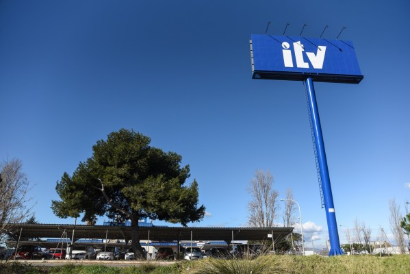 Las ITV buscan la mediación de la CEV con la Generalitat ante la reversión del servicio 