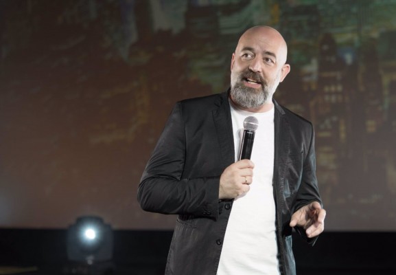 Las restricciones fuerzan el aplazamiento de las actuaciones de Goyo Jiménez y Jorge Javier Vázquez en Cartagena