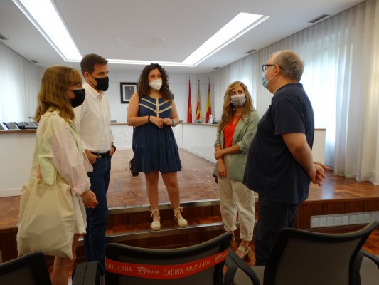 El Injuve se interesa por las políticas municipales en materia de Juventud de Xàtiva