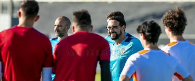 El Valencia se bloquea en el mercado