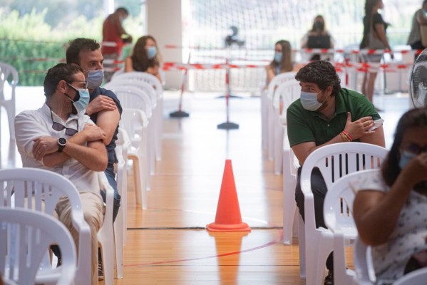 Miras no descarta tomar nuevas medidas si fallan las restricciones actuales