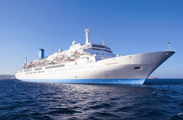 Alicante puja para arrebatar a Málaga la base de los cruceros de la naviera Thomson en 2019  