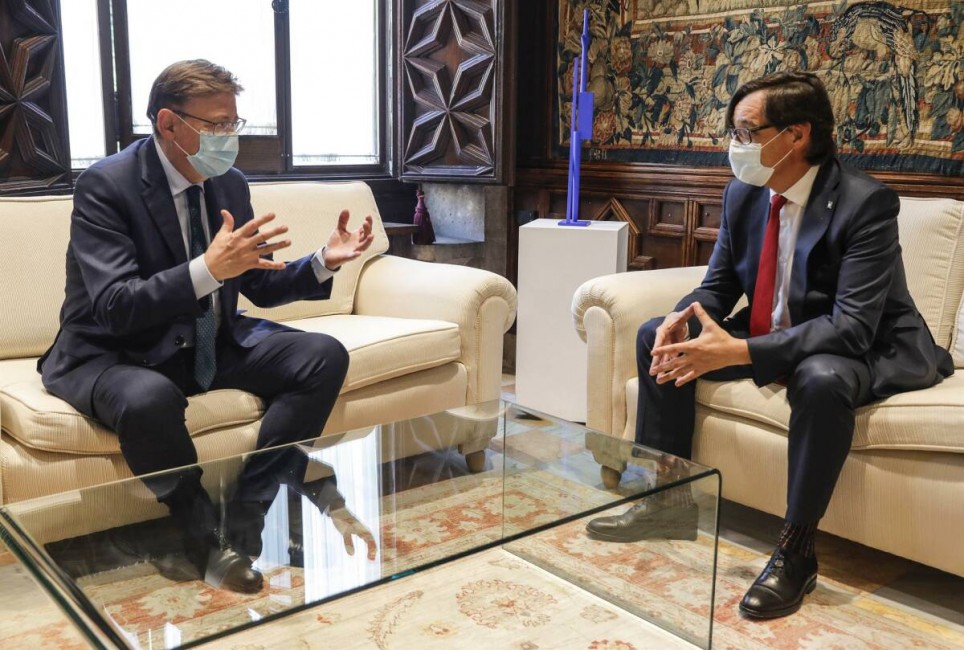 Puig e Illa este lunes en el Palau. Foto: EP/Rober Solsona - 