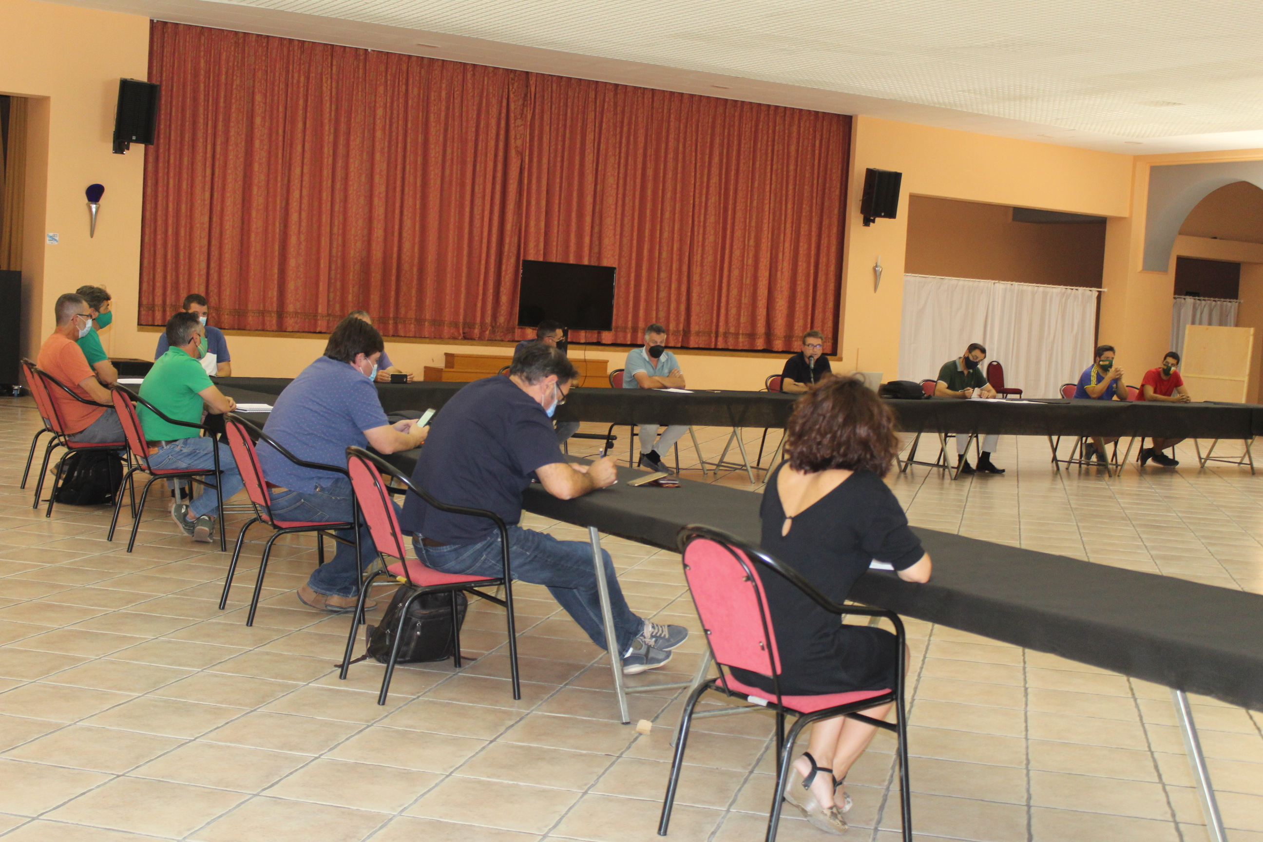 La Plataforma per la Dignitat del Llaurador pedirá indemnizaciones para los afectados del cotonet
