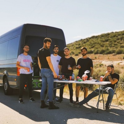 Arde Bogotá y Las Wonder cantan en acústico por el Mar Menor