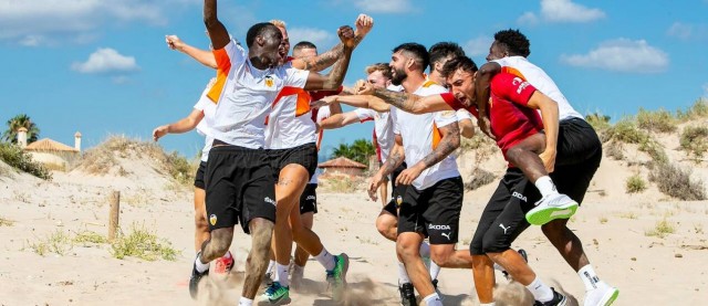 Pretemporades i arena en les butxaques