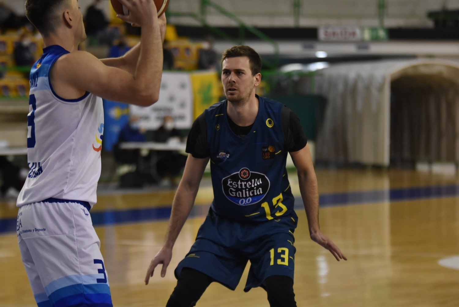 El alero Joan Tomàs firma por el HLA Alicante
