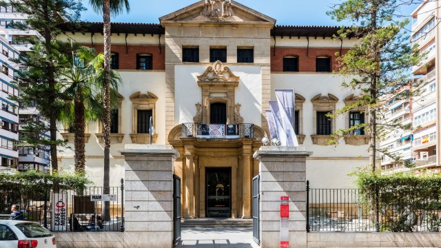 Cultura saca a licitación el contrato de personal para los museos: 16,87 euros de máximo por hora de servicio  