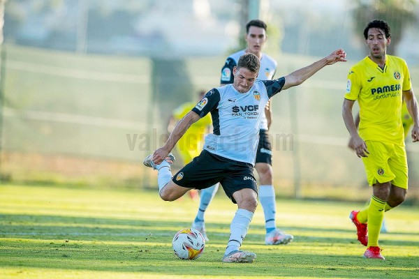 El Valencia de Bordalás arranca con remontada ante el Villarreal
