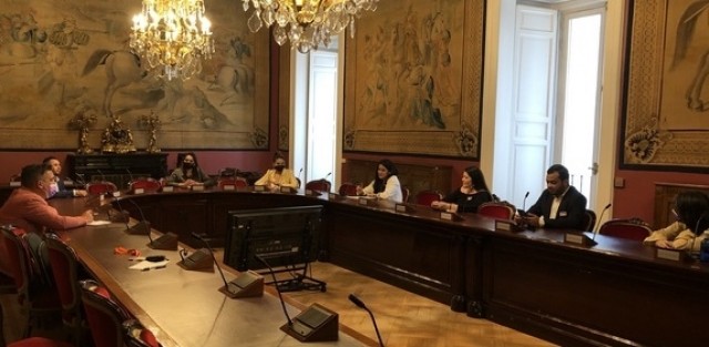 Compromís pide flexibilizar la regularización de inmigrantes ante la necesidad de mano de obra