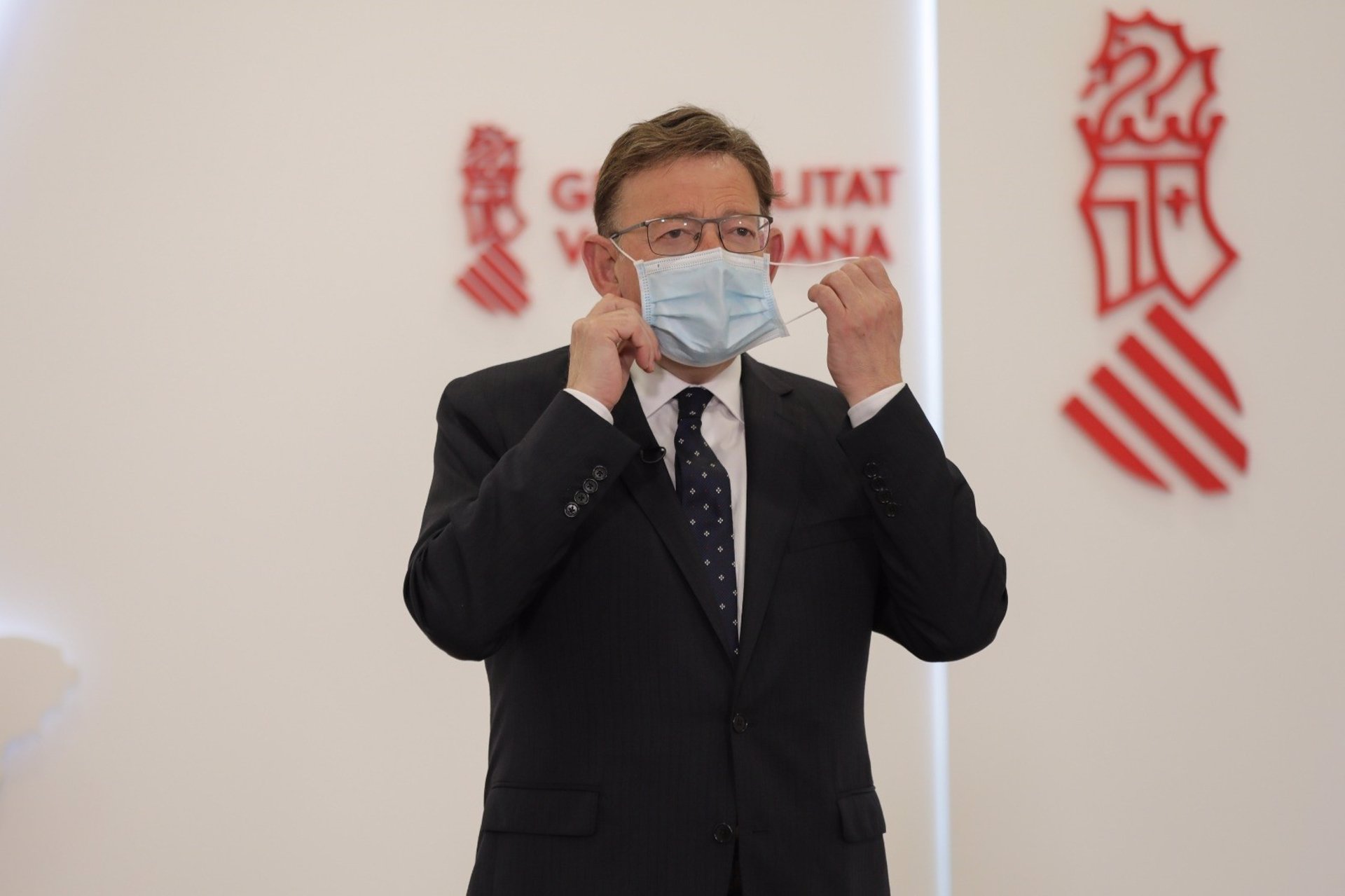  Puig pide esperar a ver la evolución del virus para hablar del futuro de las Fallas y confía en una mejoría