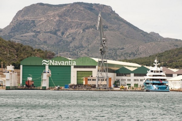 Los sindicatos de Navantia denuncian que la representante de la empresa les tilda de sexistas y renuncian a negociar con ella