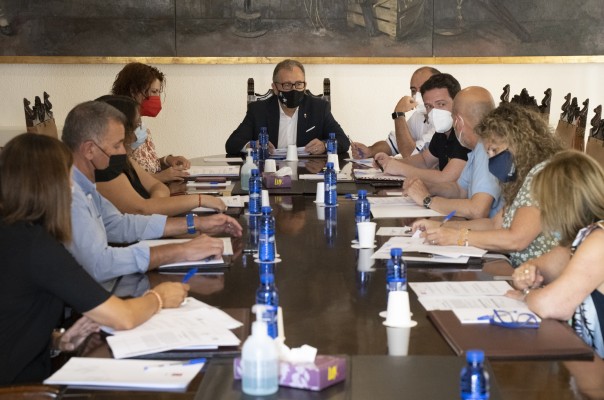 Los grupos de la Diputación pactan una iniciativa para pedir diálogo en la negociación del Provincial