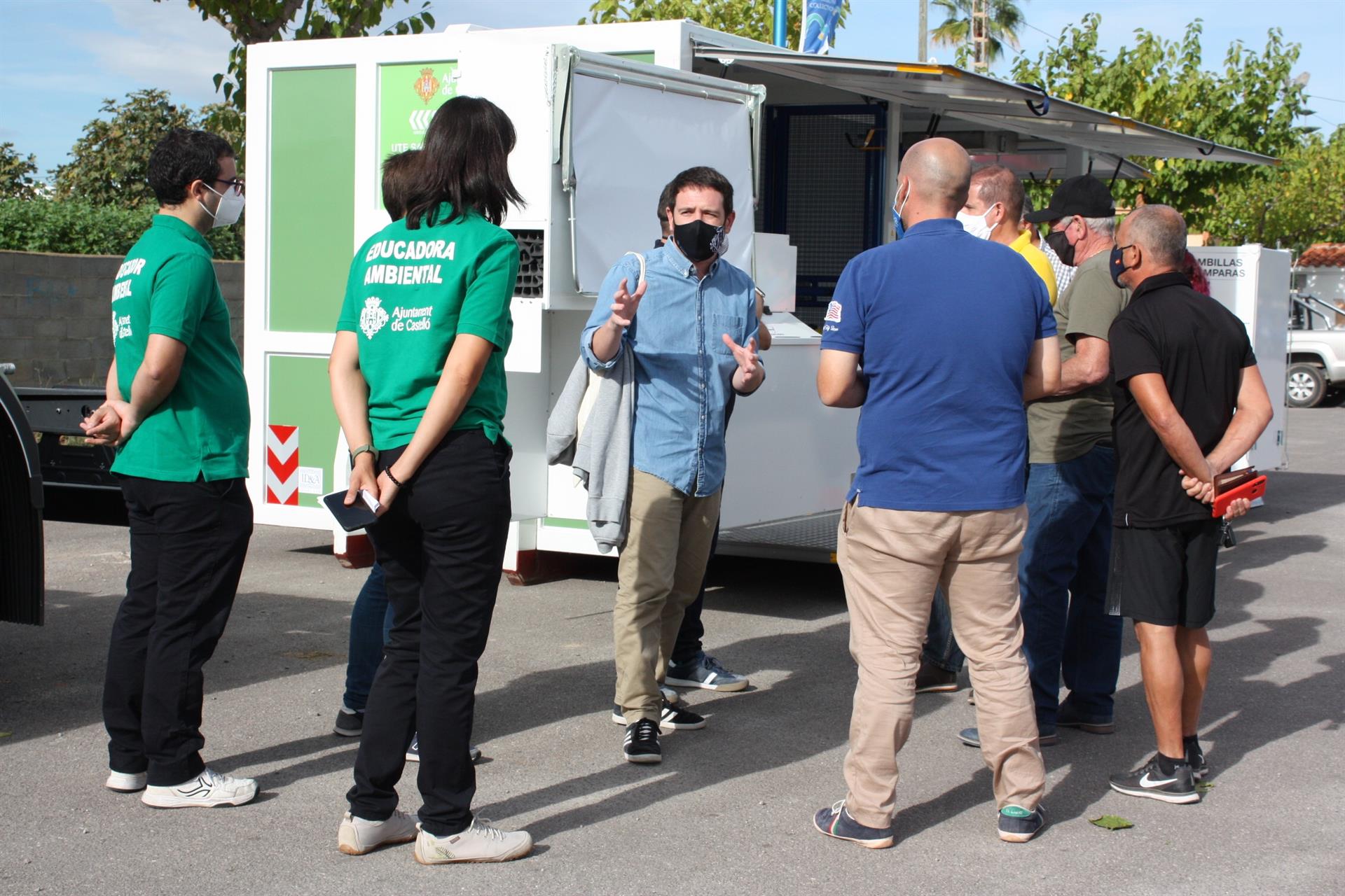 Castelló multiplicará por seis la presencia de los ecoparques móviles con un nuevo contenedor