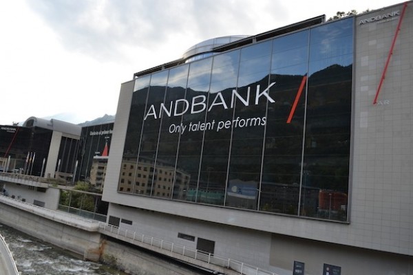 Andbank lanza dos planes de pensiones que replican sus mejores fondos y sicavs