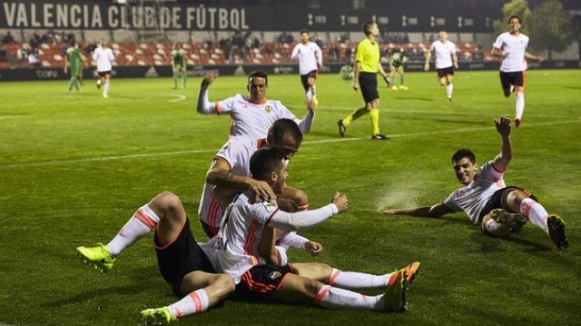 El VCF Mestalla se mide al líder en el Puchades