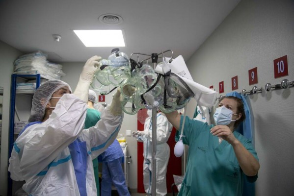 Subidón de la covid en la Región a niveles de febrero: 447 positivos, la mitad entre jóvenes de 16 a 30 años