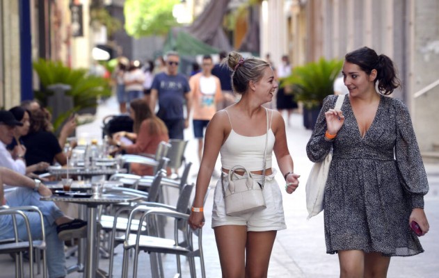 Retorna el buen tiempo a la Región con máximas de 30 grados