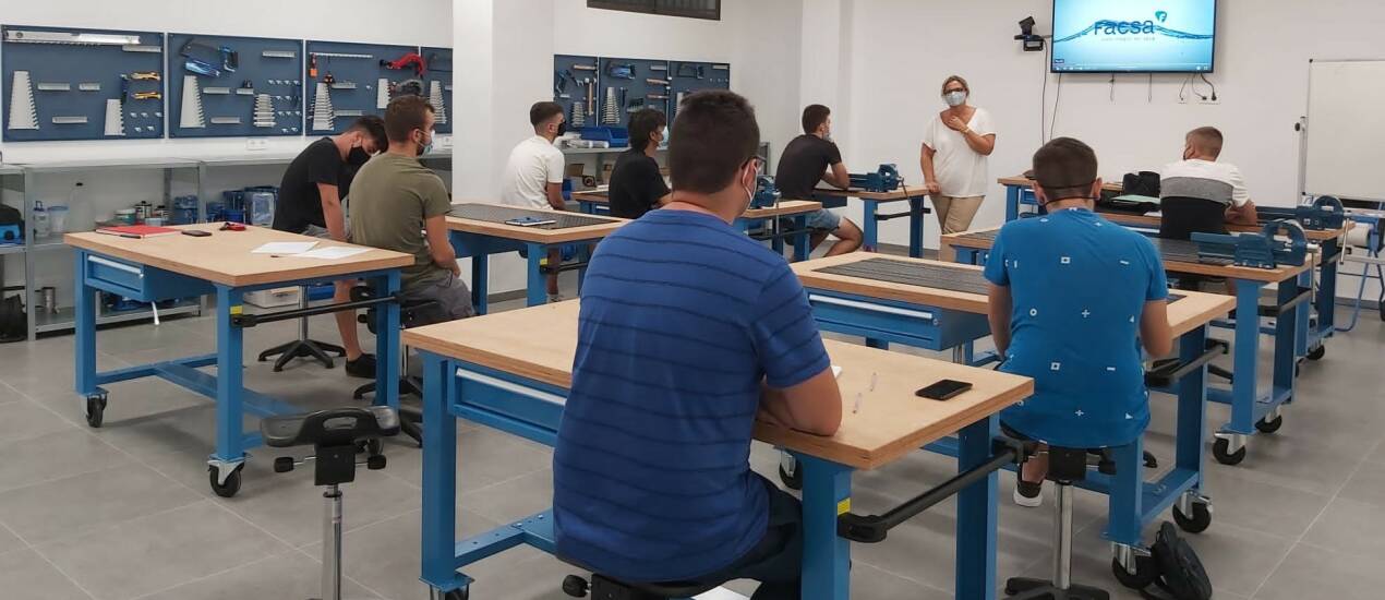 El aumento de alumnos de FP en prácticas no cubre la demanda de las empresas