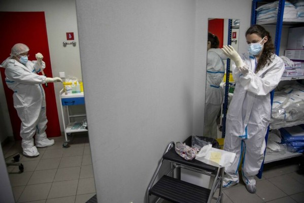 Otro zarpazo de la covid en la Región: dos días seguidos con más de 300 positivos