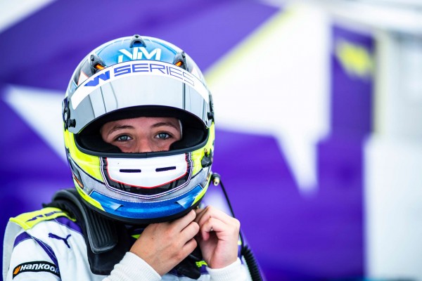 Nerea Martí se estrena en Silverstone con la W Series