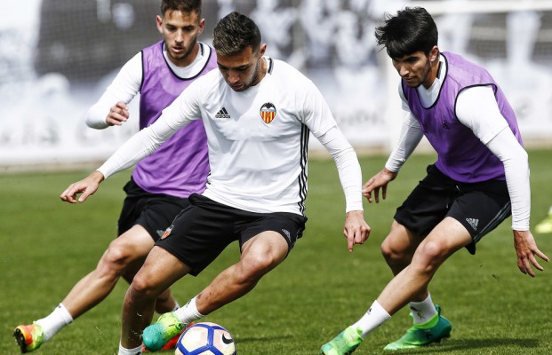 El Valencia cerró el trabajo de la semana y regresará el martes