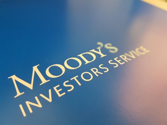 Moody's sube el rating de Sabadell, Bankinter, BBVA e Ibercaja y mantiene el de Santander