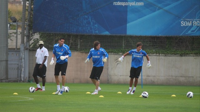 Edgar Badía y Kiko Casilla, dos viejos conocidos