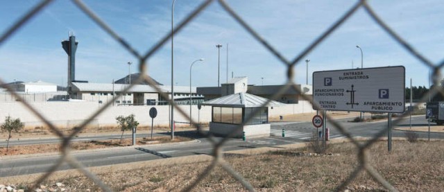 La Guardia Civil de Castellón deja de trasladar presos por el mal estado de los coches