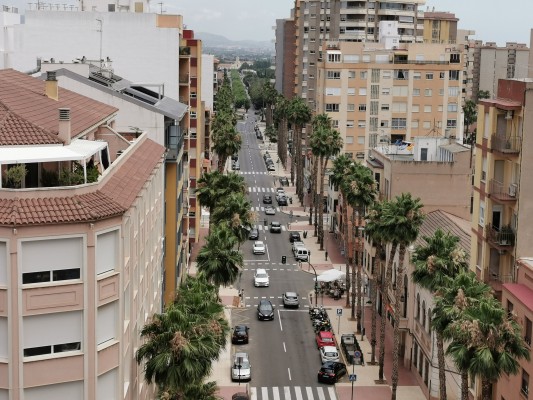 La UTE Becsa-Telecso recortará dos meses el plazo de ejecución de la reforma de la avenida Lidón