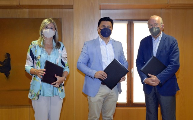 La Fundación Cajamurcia y CaixaBank amplían su apoyo a los festivales de San Javier