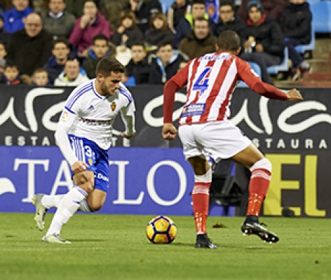 Xiscu Martínez, baja de última hora en el Zaragoza