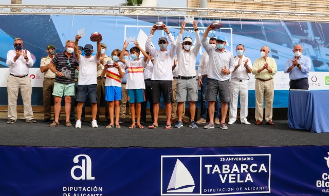Pez de Abril y El Carmen Elite Sails, grandes vencedores del Tabarca Vela Diputación de Alicante
