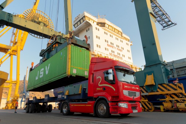 El Puerto de Cartagena pone en marcha la nueva línea marítima con destino a Canarias